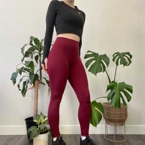 Aerie Burgundy Long Leggings - Small